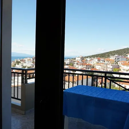 With A View Skála Marión